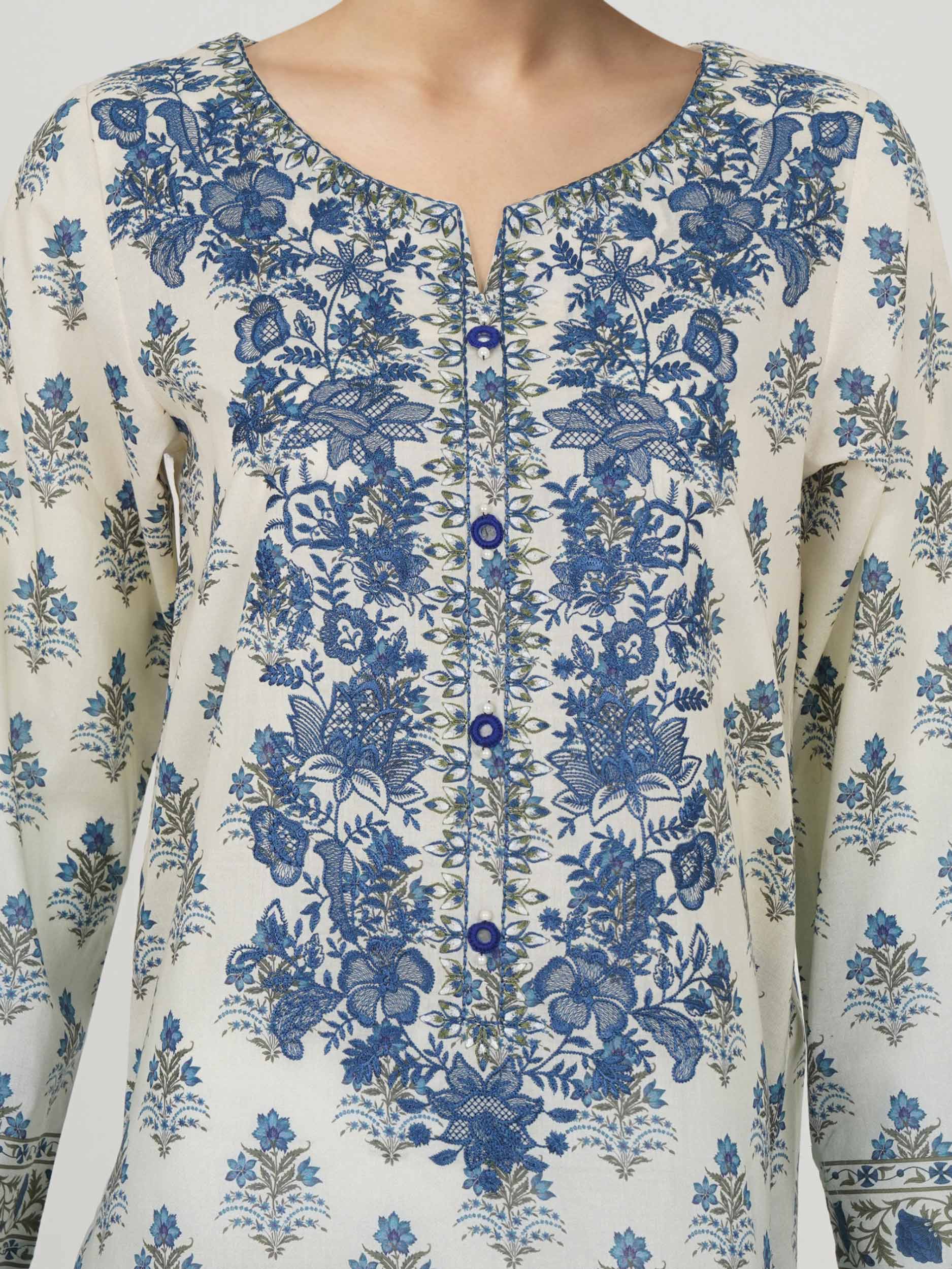 3 Piece Lawn Suit-Embroidered (Unstitched) - Image 4