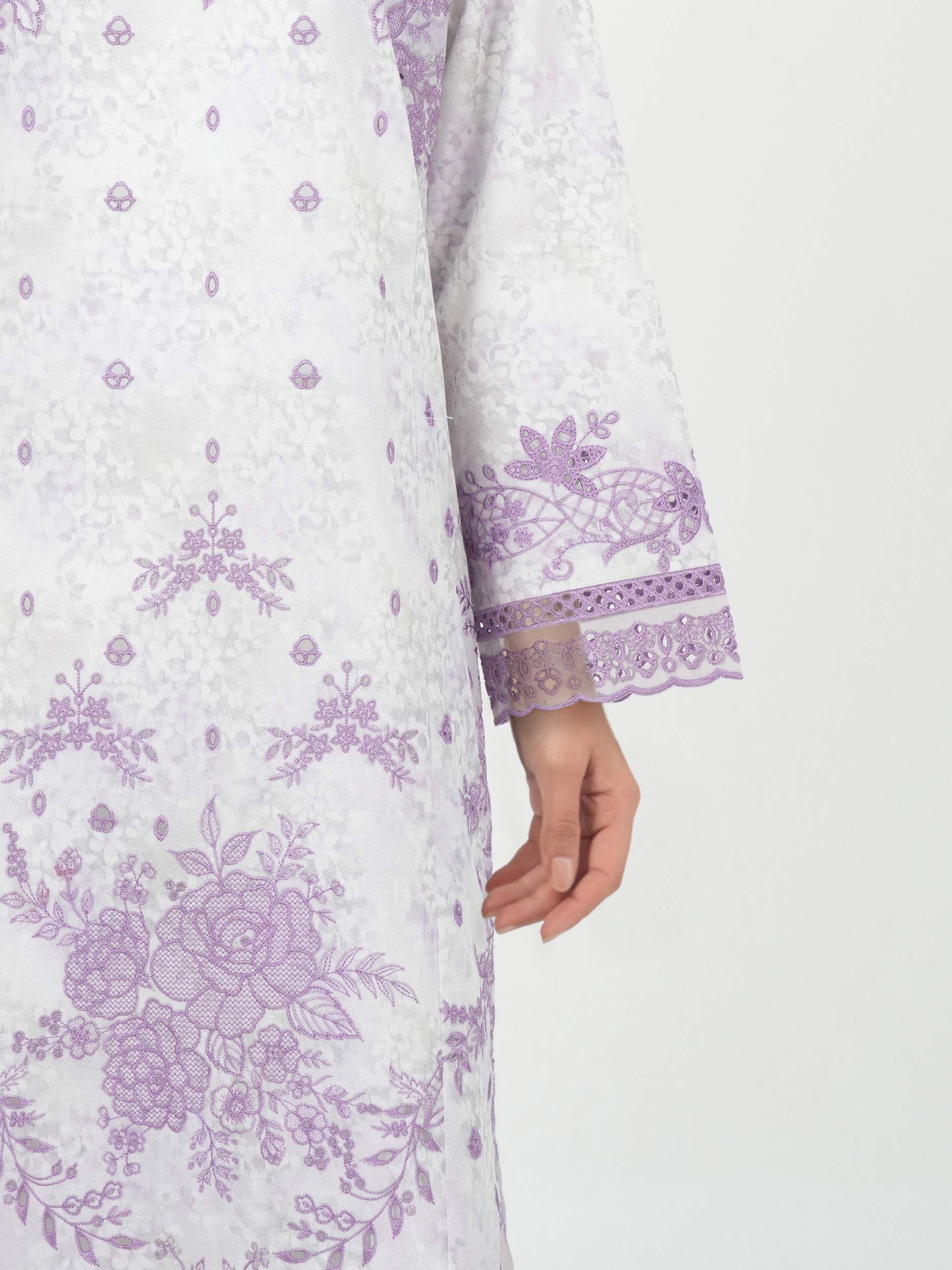 3 Piece Lawn Suit- Embroidered (Unstitched) - Image 5