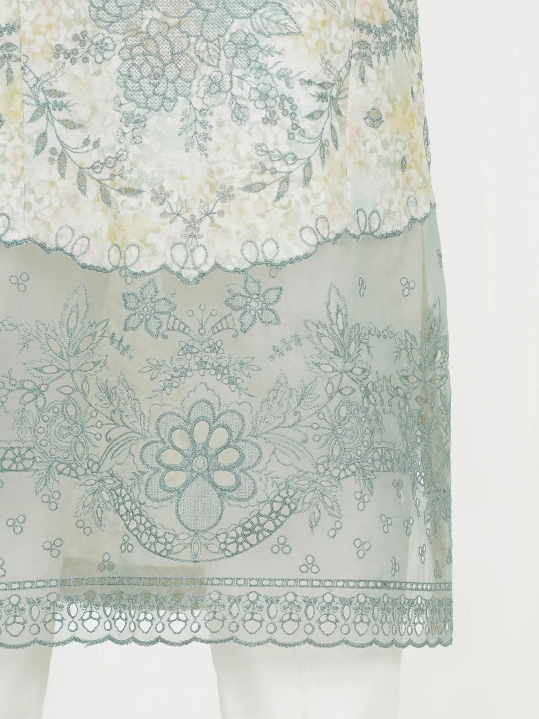 3 Piece Lawn Suit- Embroidered (Unstitched) - Image 6