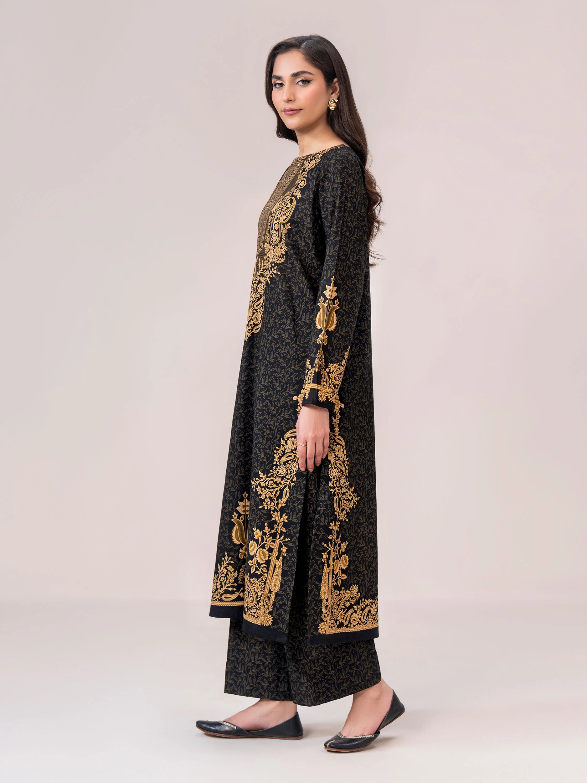 2 Piece Slub Khaddar Suit(Unstitched) - Image 2