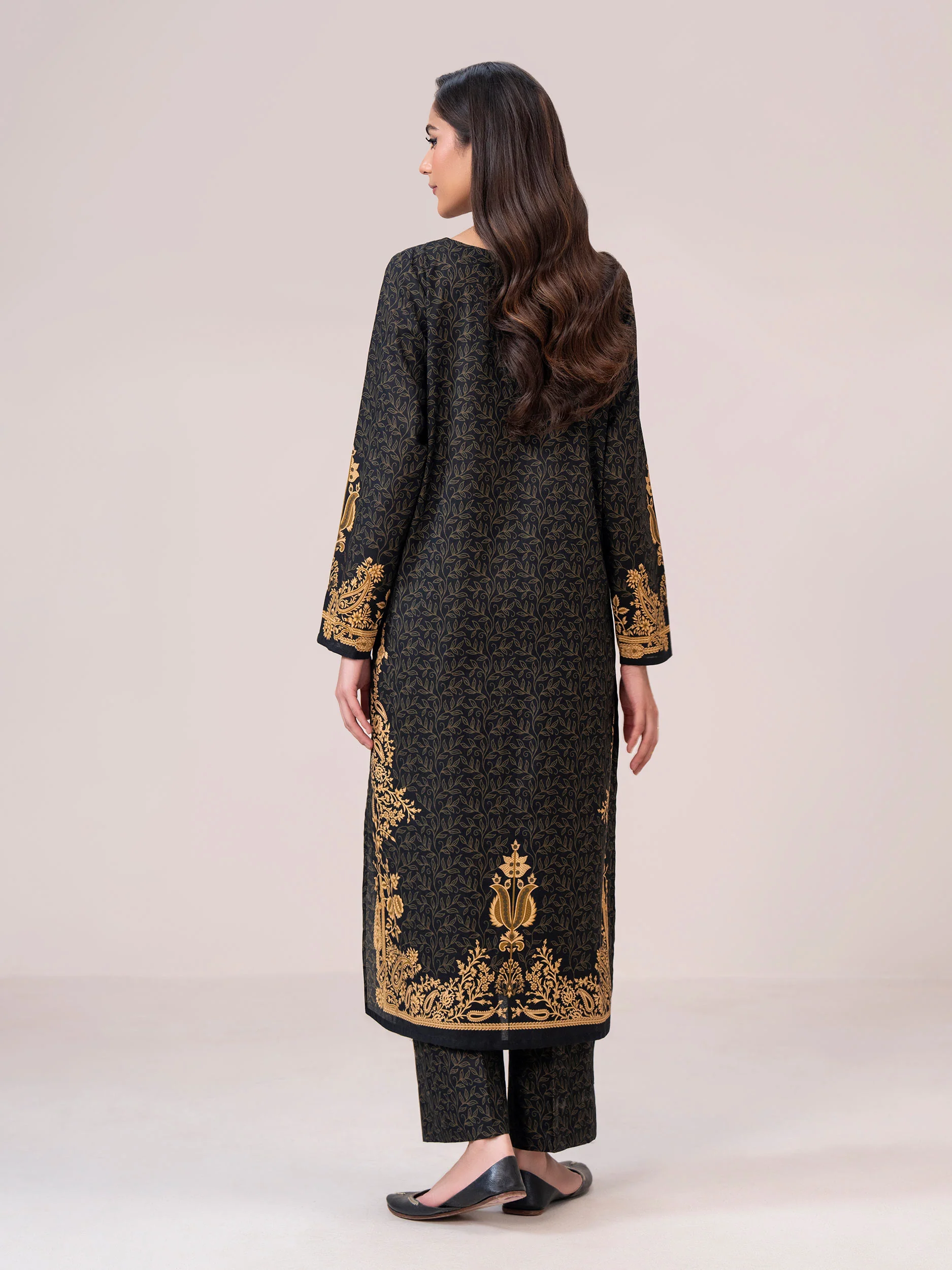 2 Piece Slub Khaddar Suit(Unstitched) - Image 3