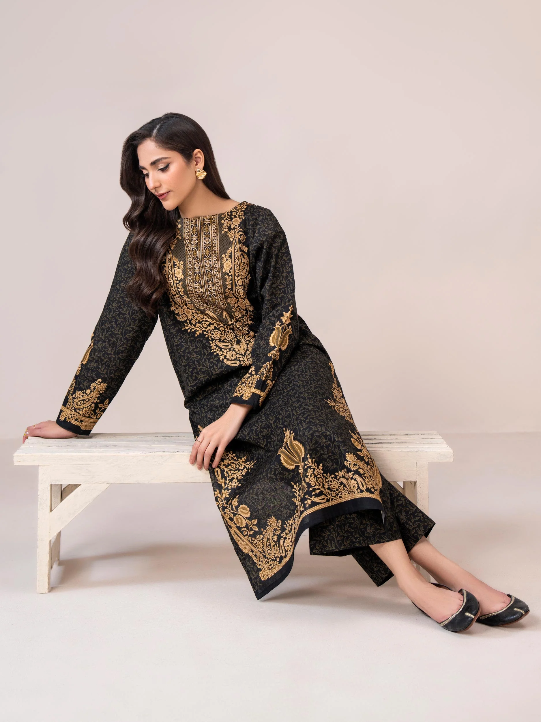2 Piece Slub Khaddar Suit(Unstitched) - Image 5