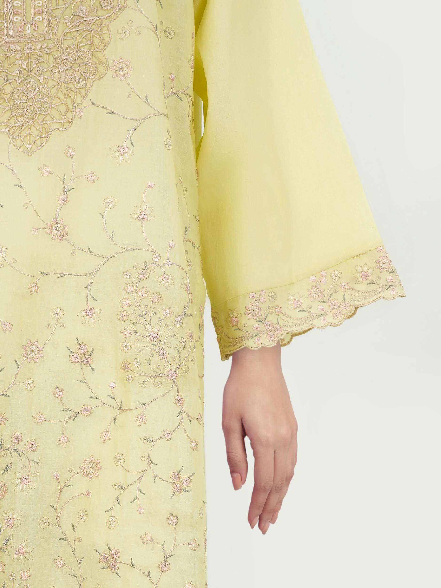3 Piece Lawn Suit- Embroidered (Unstitched) - Image 5