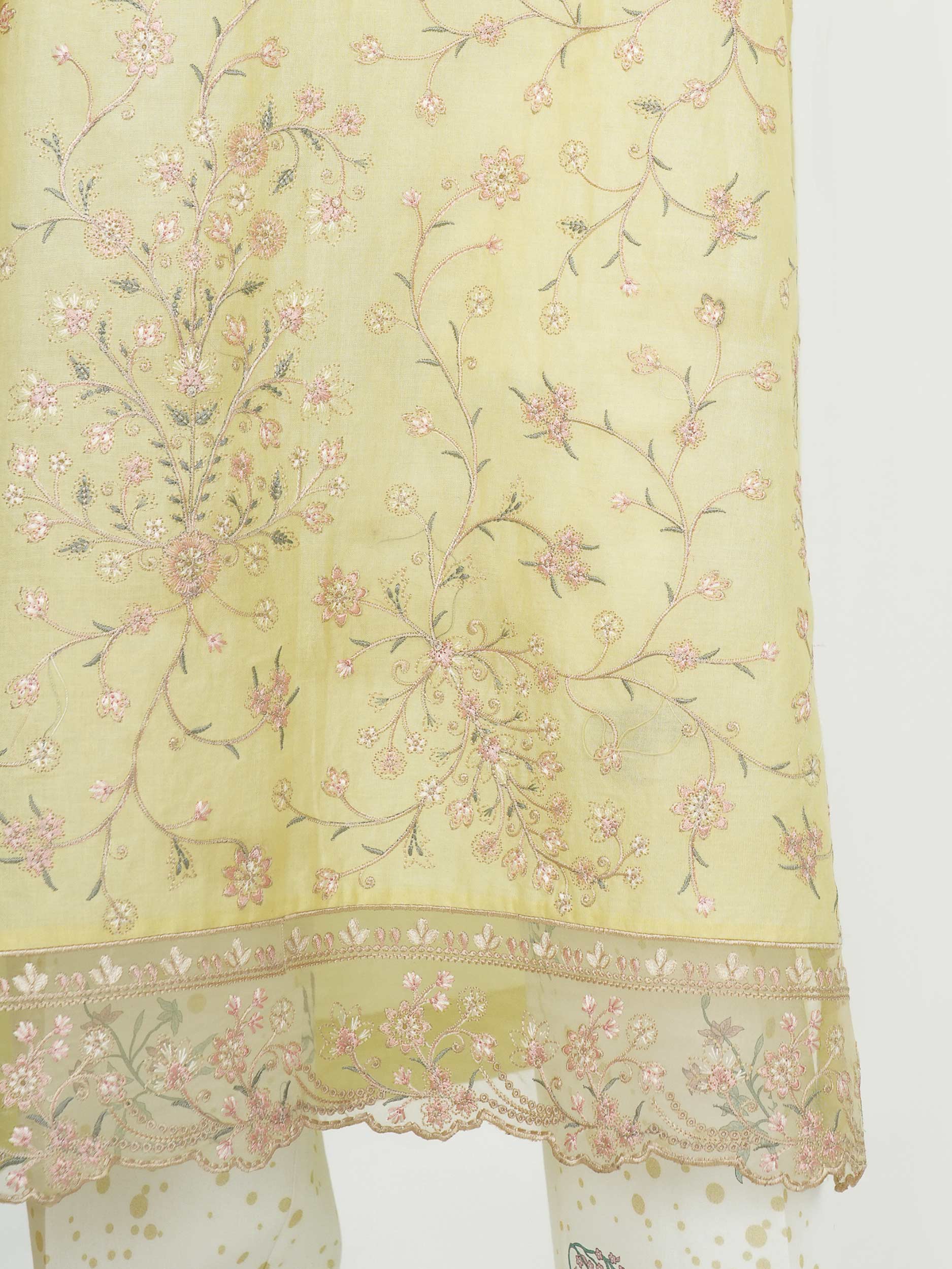 3 Piece Lawn Suit- Embroidered (Unstitched) - Image 6