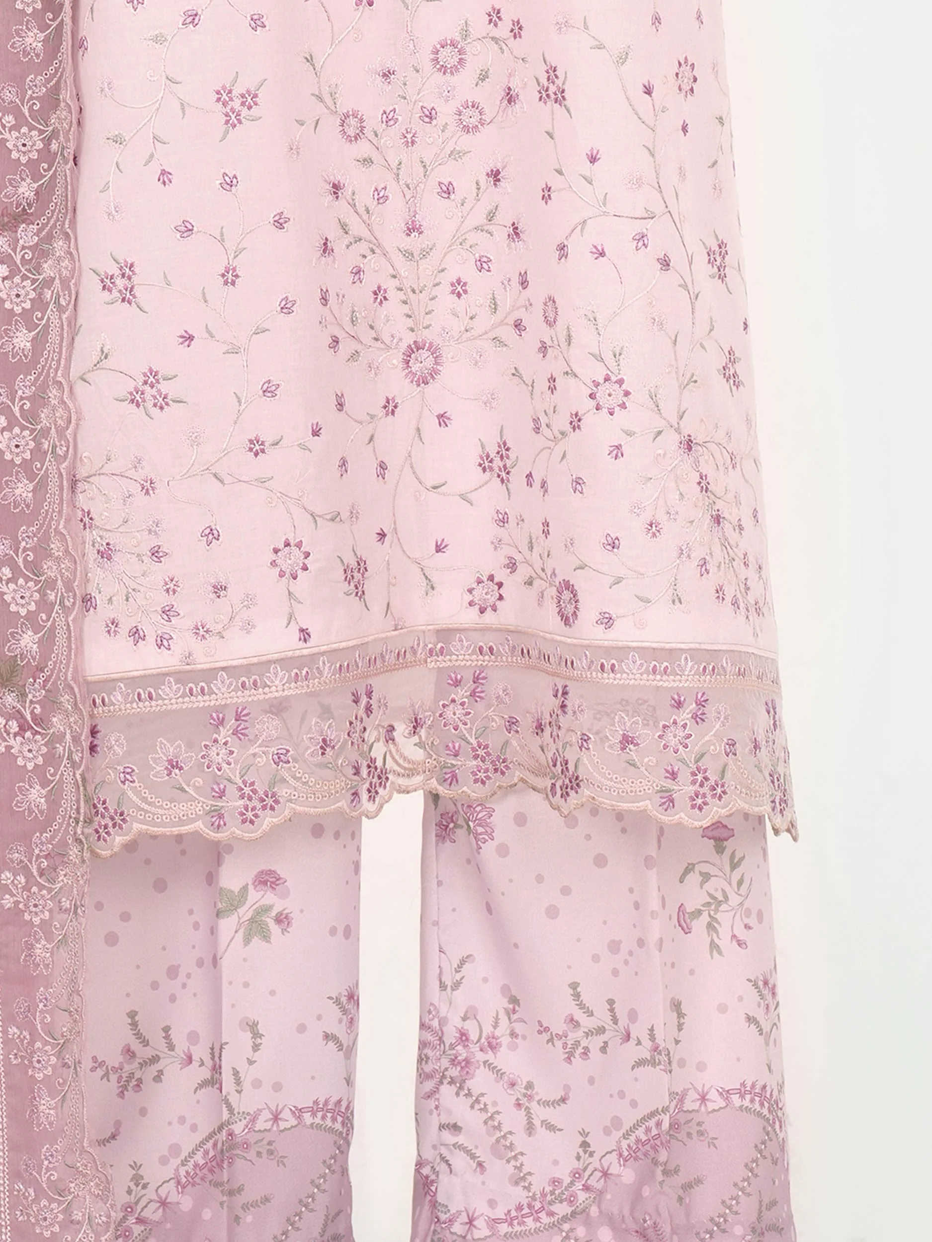 3 Piece Lawn Suit- Embroidered (Unstitched) - Image 6