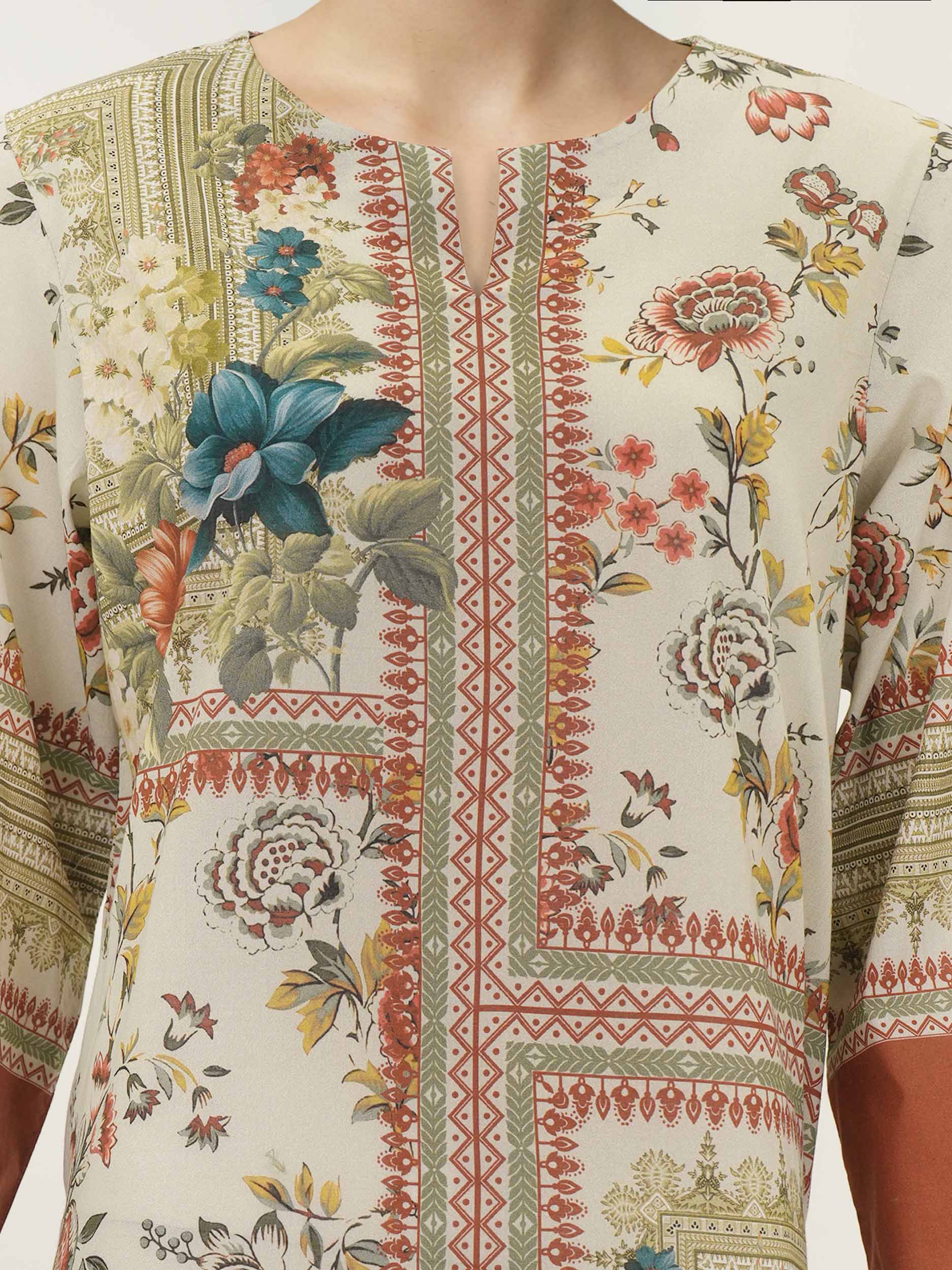 3 Piece Lawn Suit (Unstitched) - Image 4