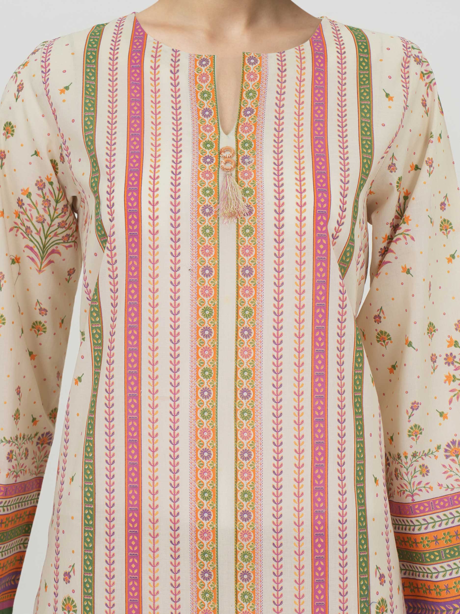 3 Piece Lawn Suit (Unstitched) - Image 4