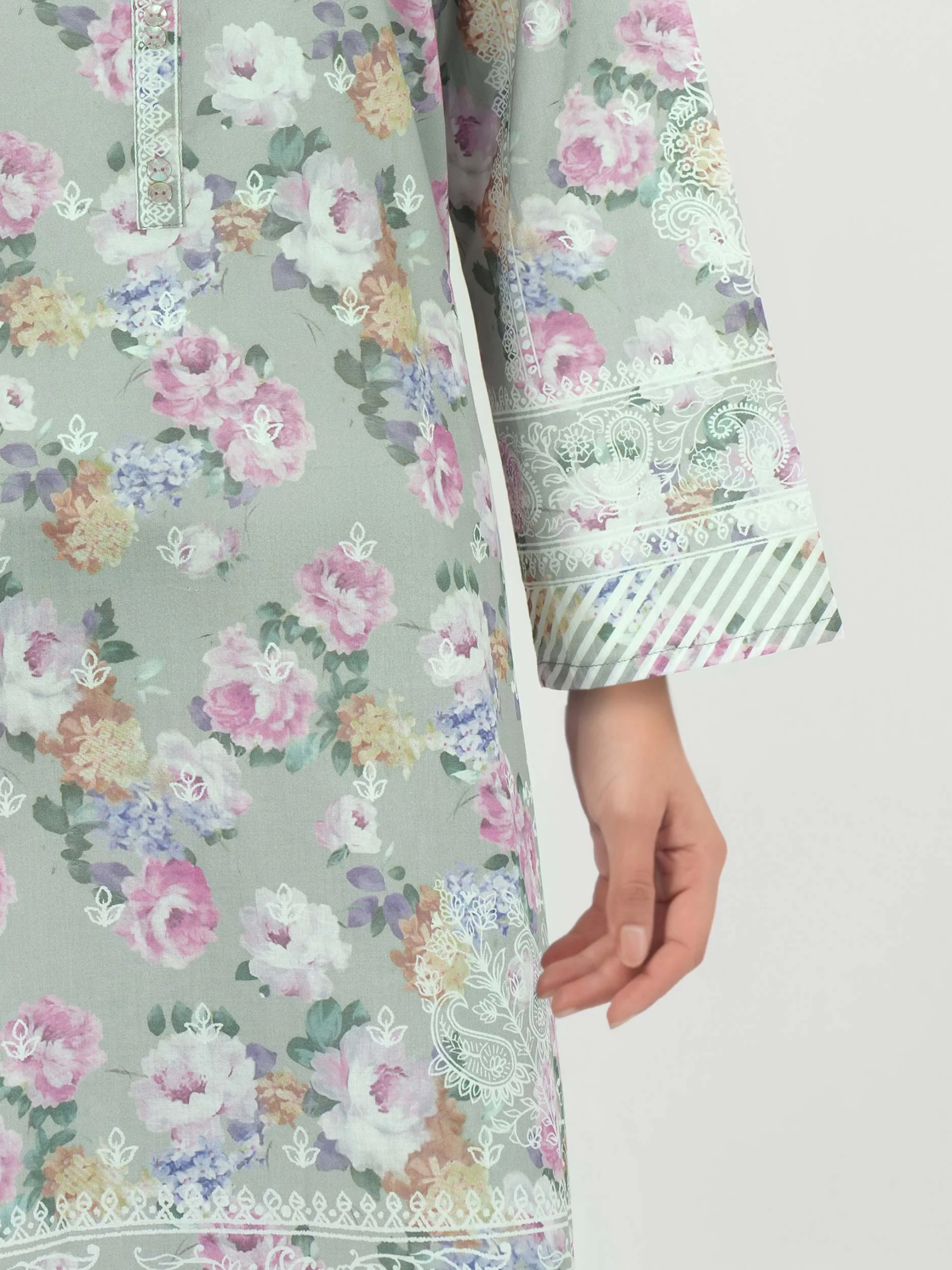 3 Piece Lawn Suit- Printed (Unstitched) - Image 5