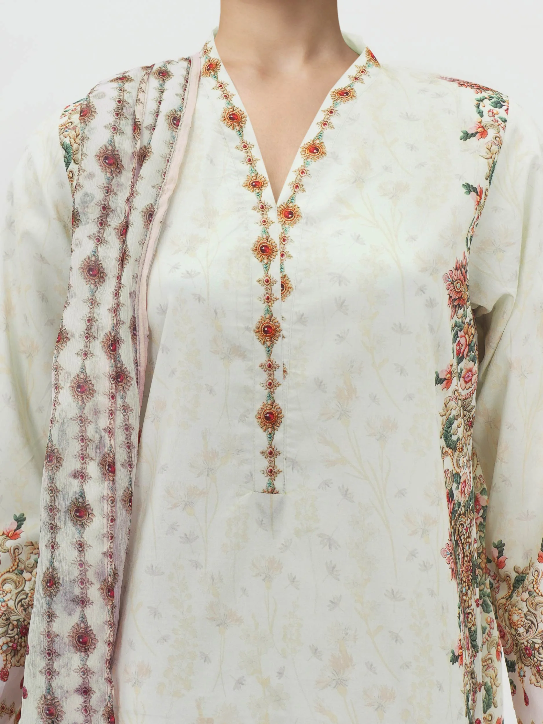 3 Piece Lawn Suit (Unstitched) - Image 4