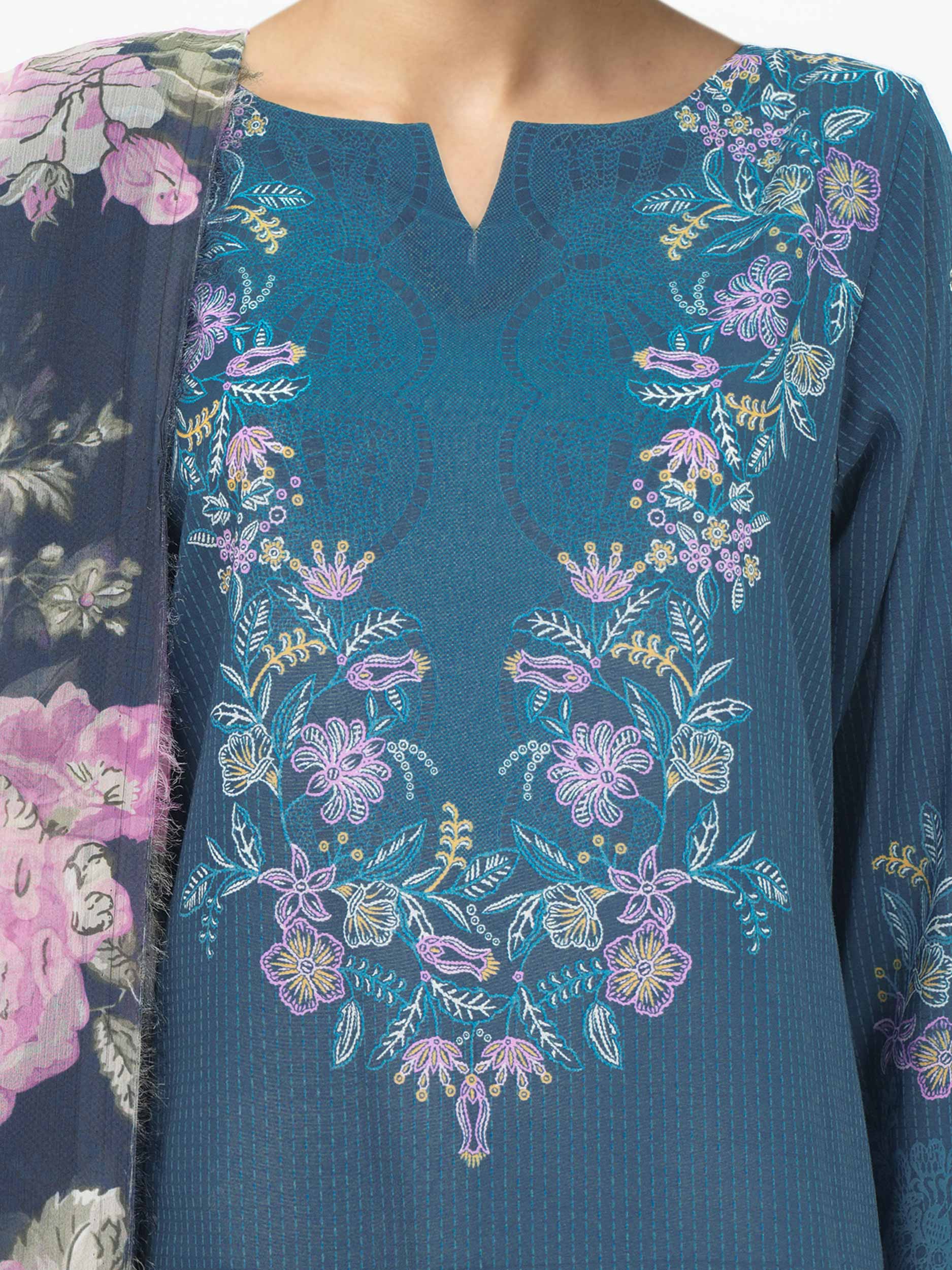 3 Piece Lawn Suit- Printed (Unstitched) - Image 4