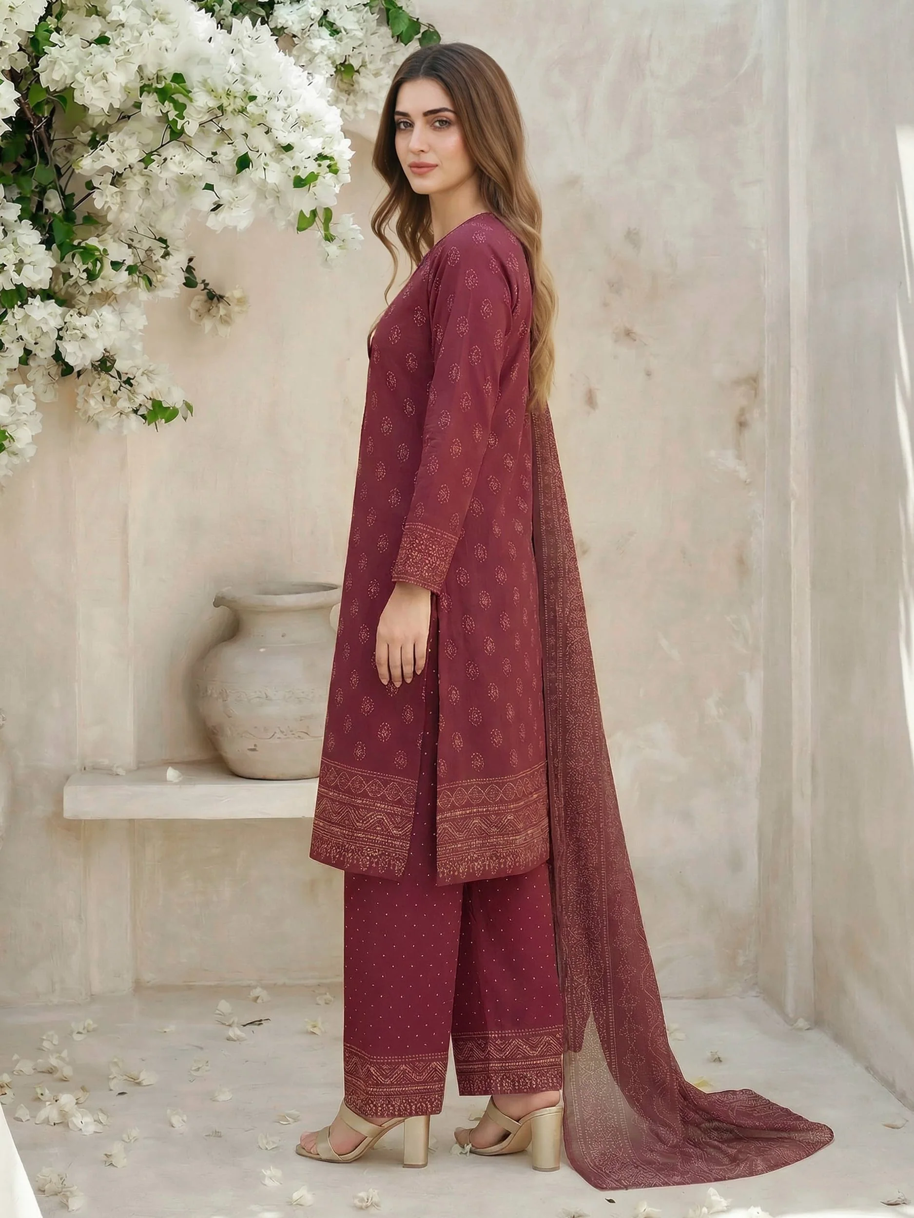 3 Piece Lawn Suit- Paste Printed (Unstitched) - Image 3