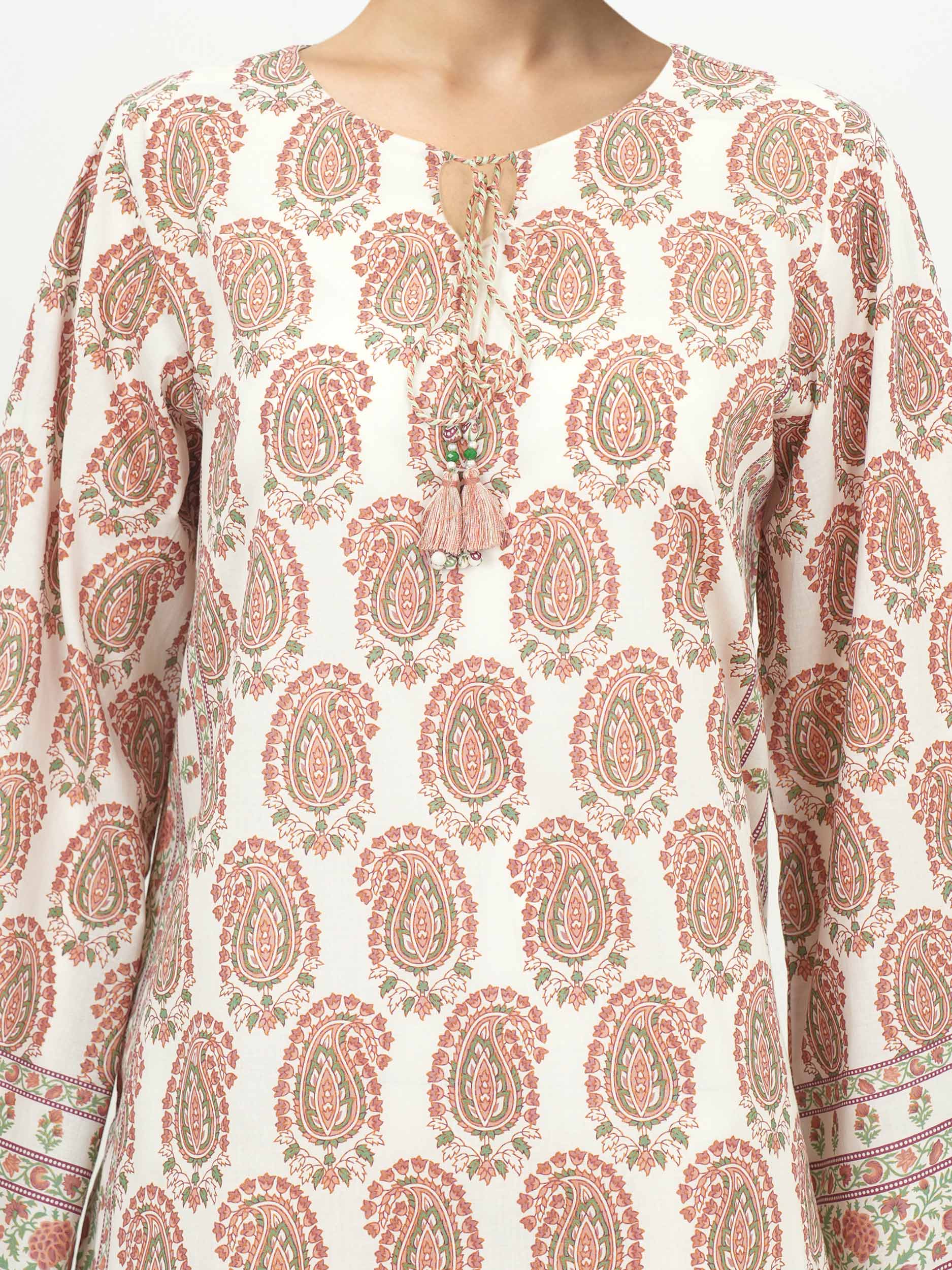 3 Piece Lawn Suit (Unstitched) - Image 4