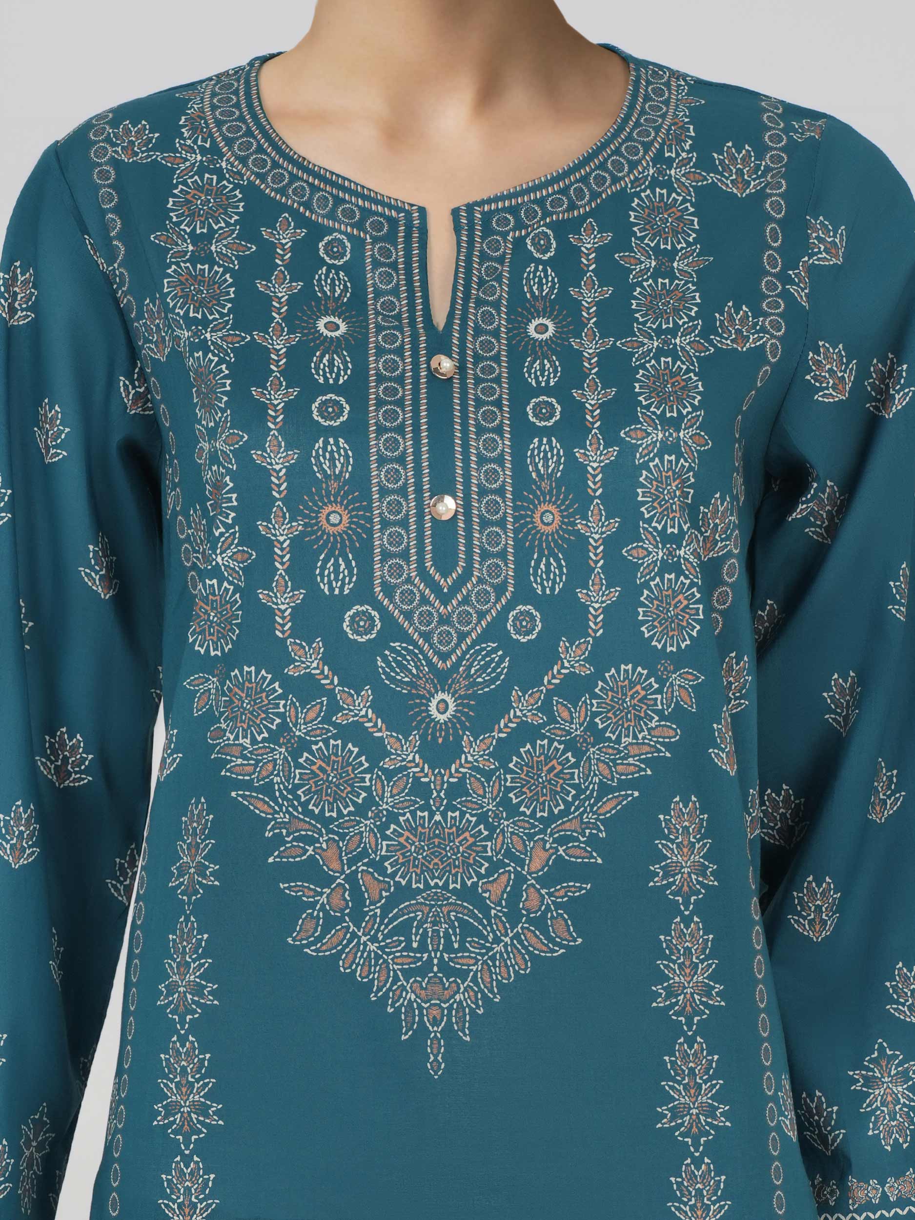 3 Piece Lawn Suit (Unstitched) - Image 4