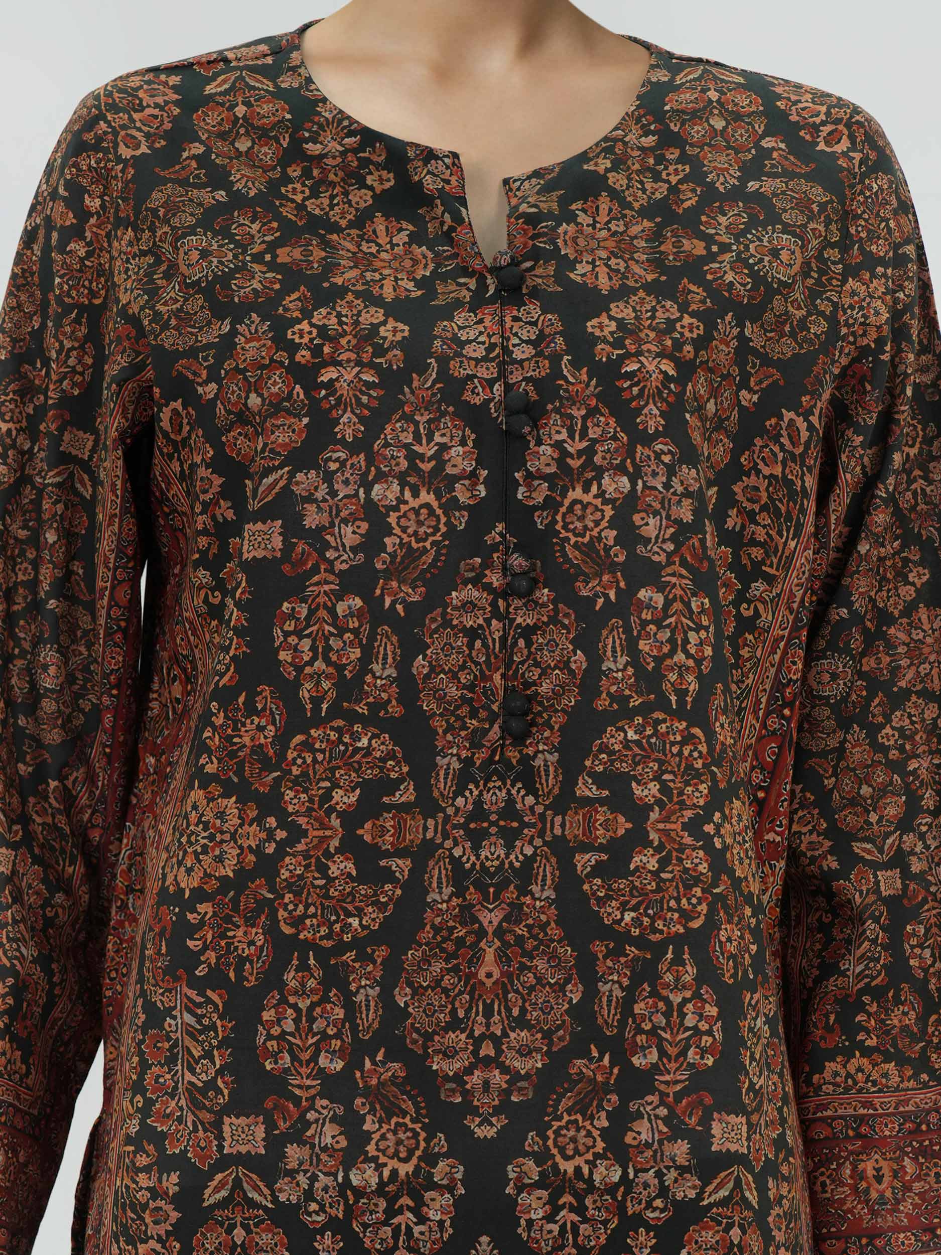 3 Piece Lawn Suit (Unstitched) - Image 4
