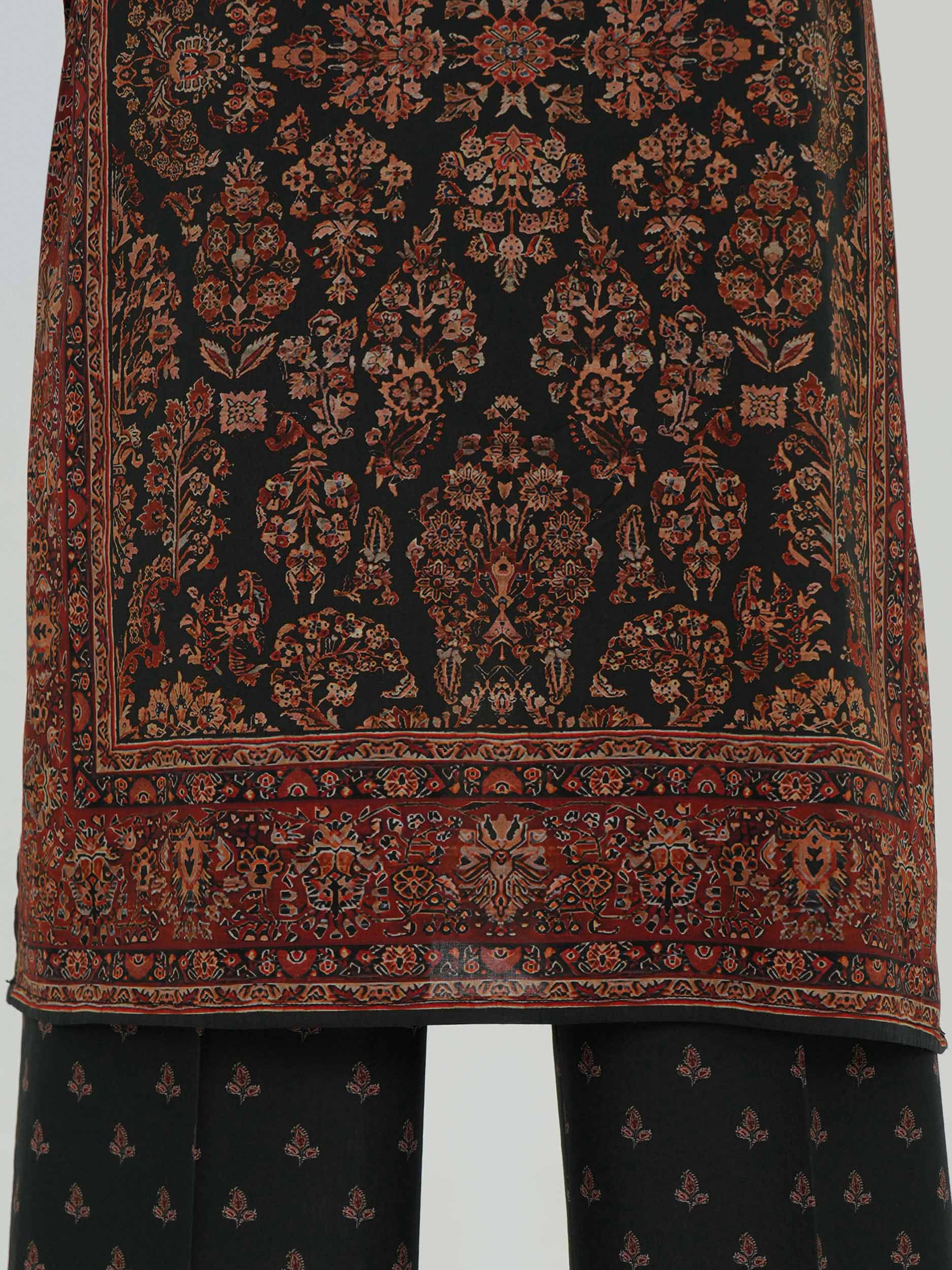 3 Piece Lawn Suit (Unstitched) - Image 5