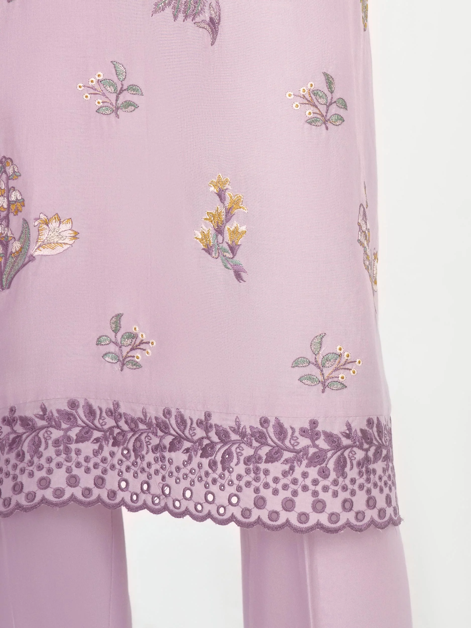 3 Piece Lawn Suit- Embroidered (Unstitched) - Image 6
