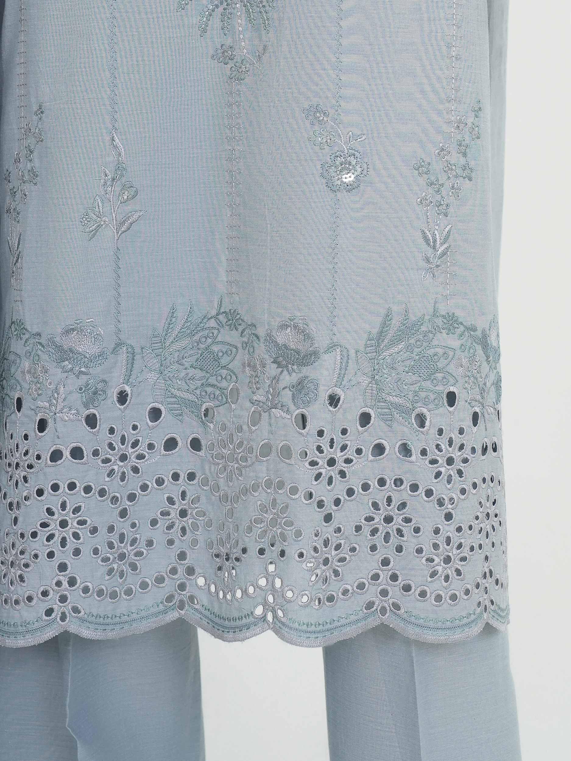 3 Piece Lawn Suit- Embroidered (Unstitched) - Image 5