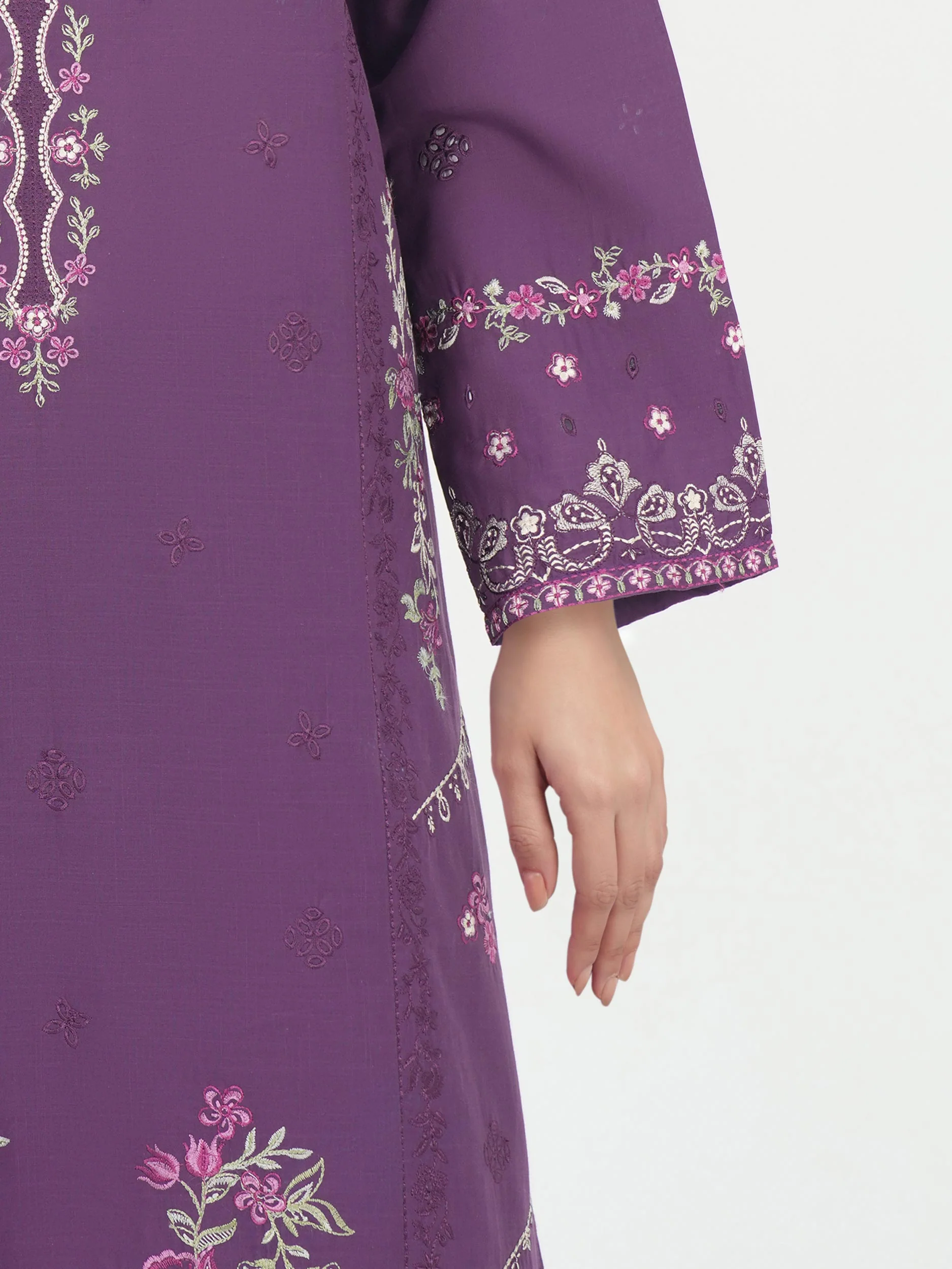 3 Piece Lawn Suit- Embroidered (Unstitched) - Image 5