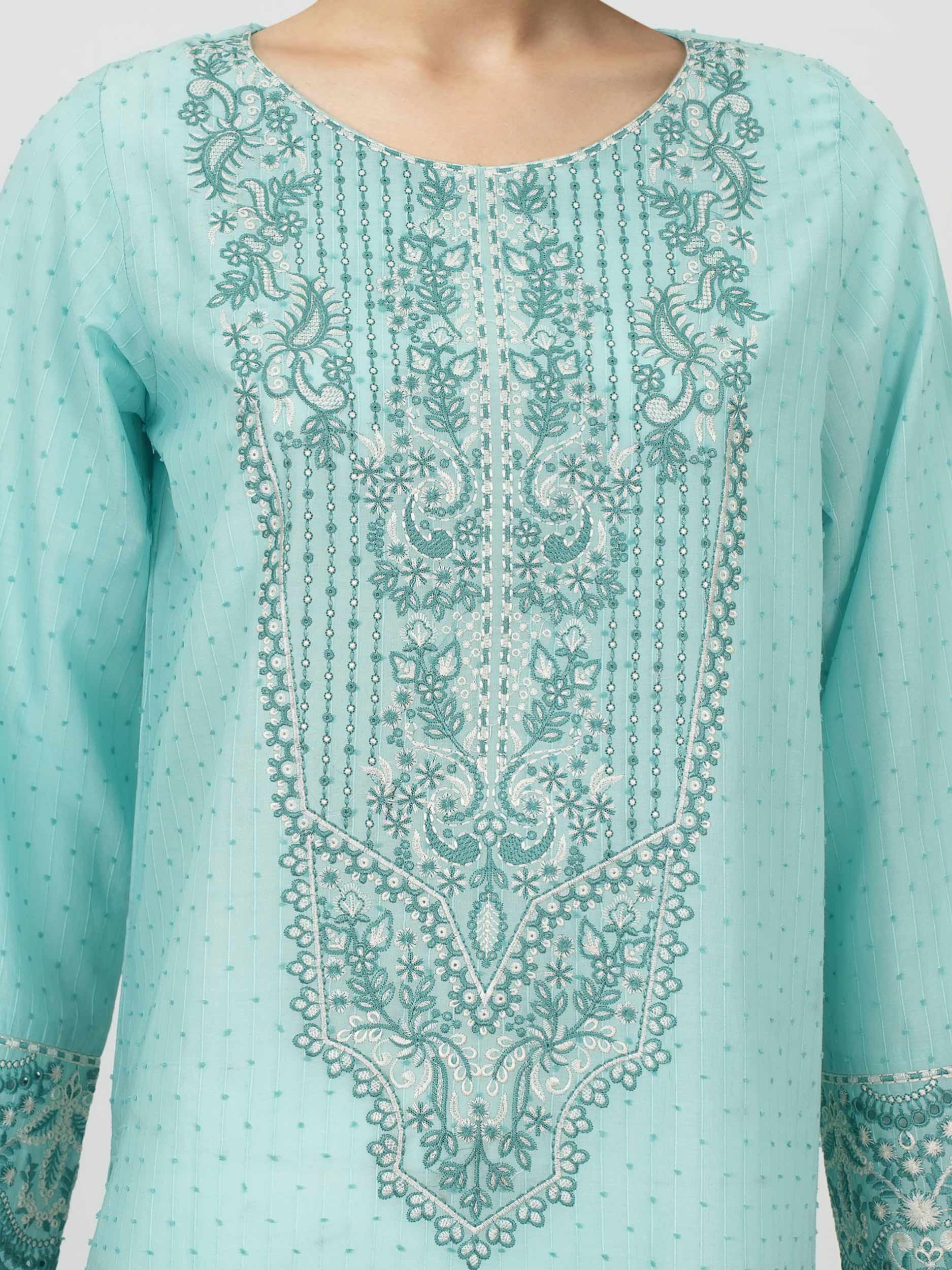 3 Piece Lawn Suit- Embroidered (Unstitched) - Image 4