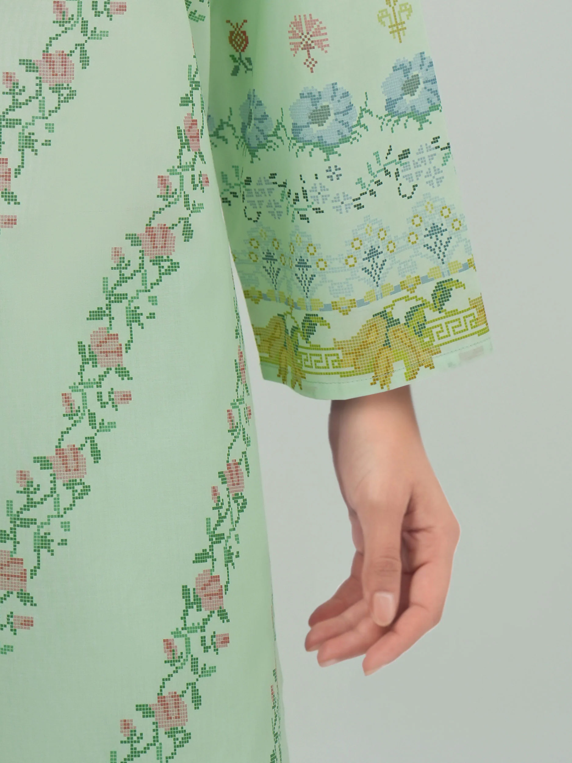 3 Piece Lawn Suit- Embroidered (Unstitched) - Image 5