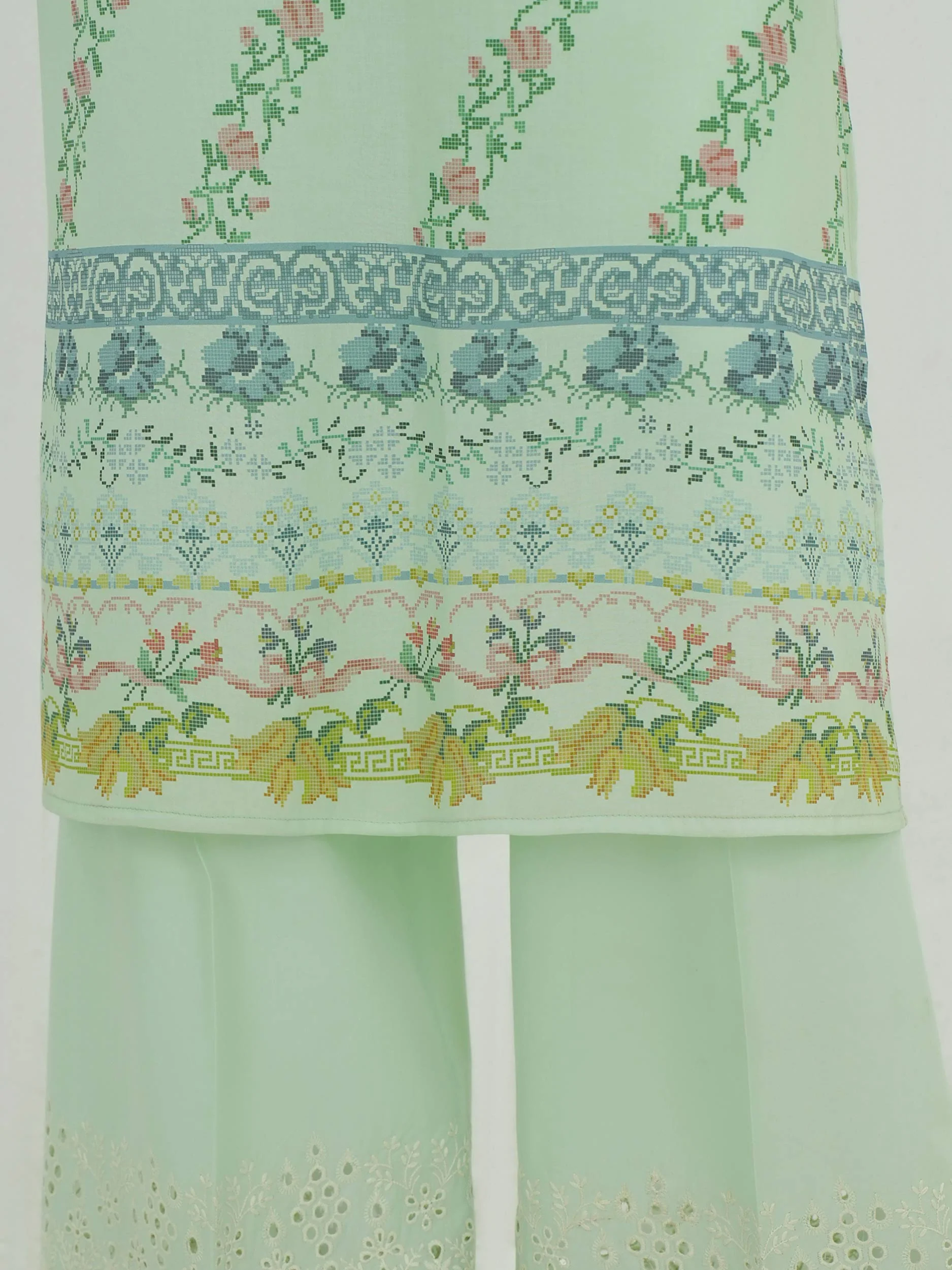 3 Piece Lawn Suit- Embroidered (Unstitched) - Image 6