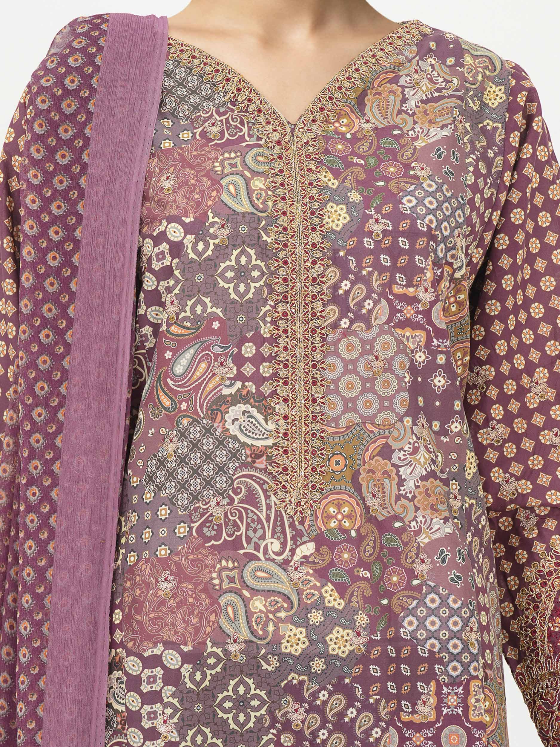 3 Piece Lawn Suit- Embroidered (Unstitched) - Image 5