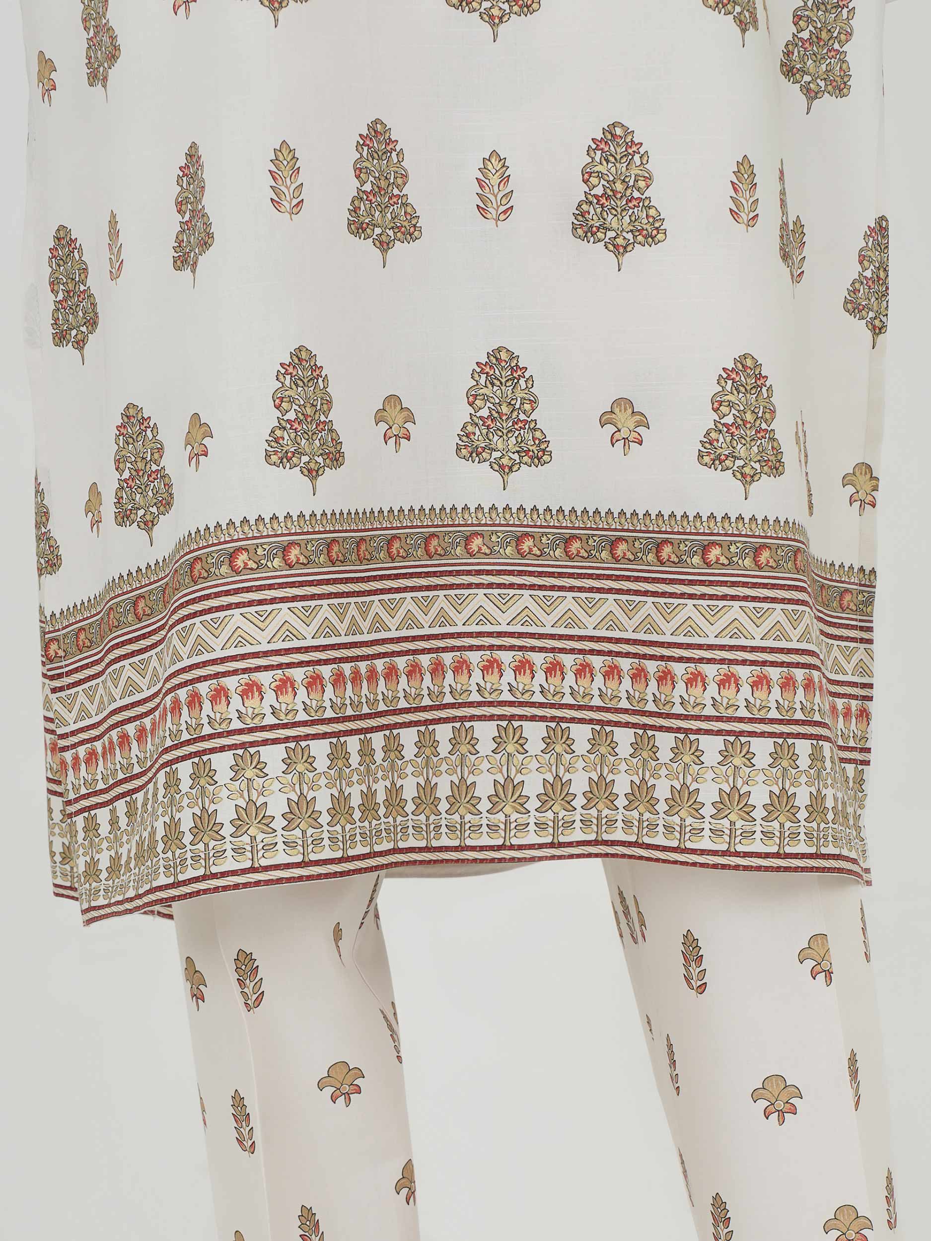 3 Piece Lawn Suit- Embroidered (Unstitched) - Image 5