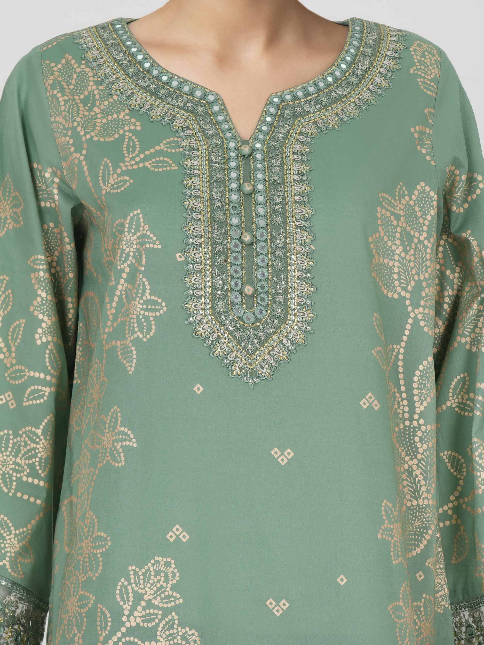 3 Piece Lawn Suit-  Embroidered (Unstitched) - Image 4