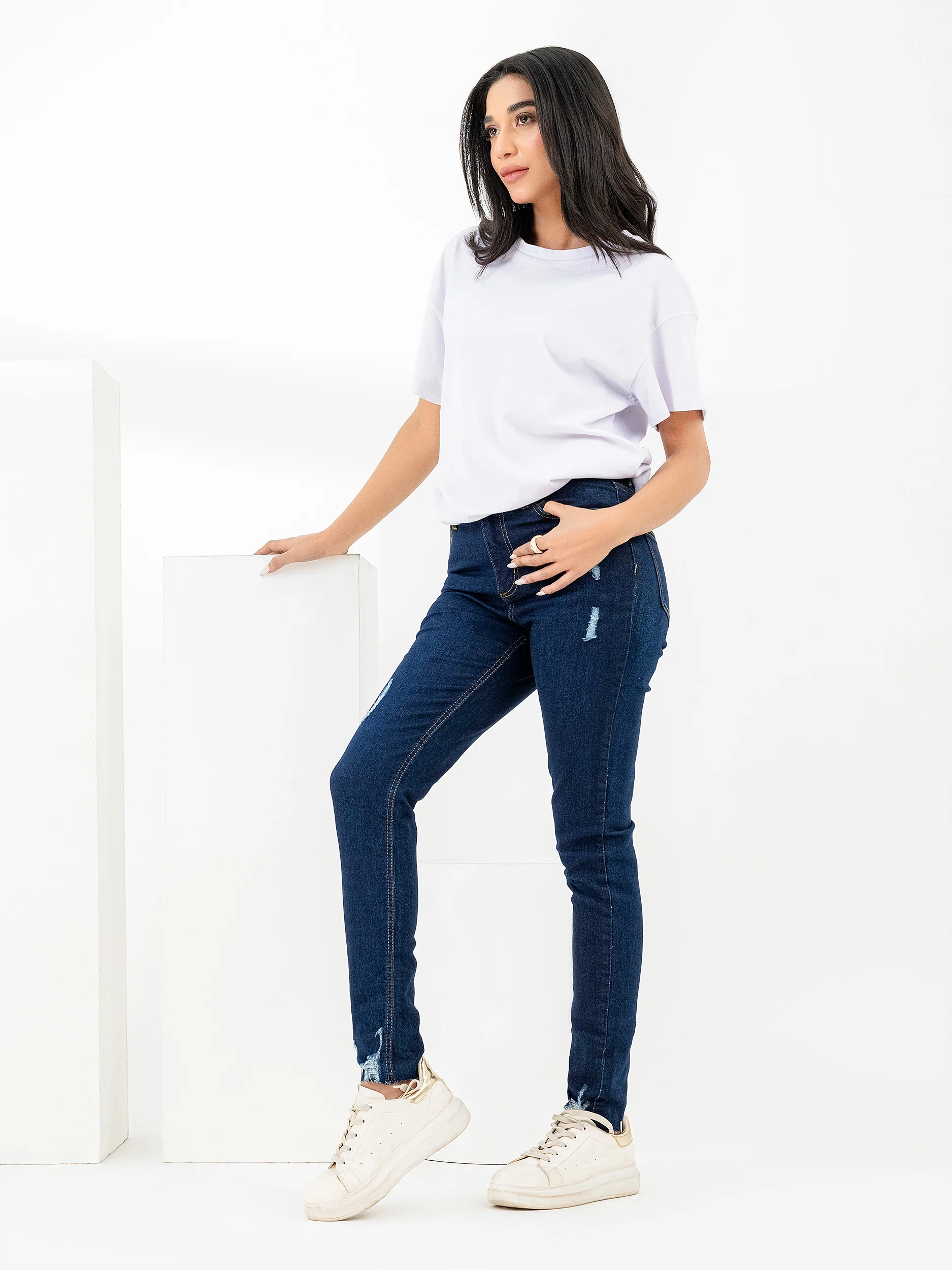 Ripped Skinny Jeans - Image 3