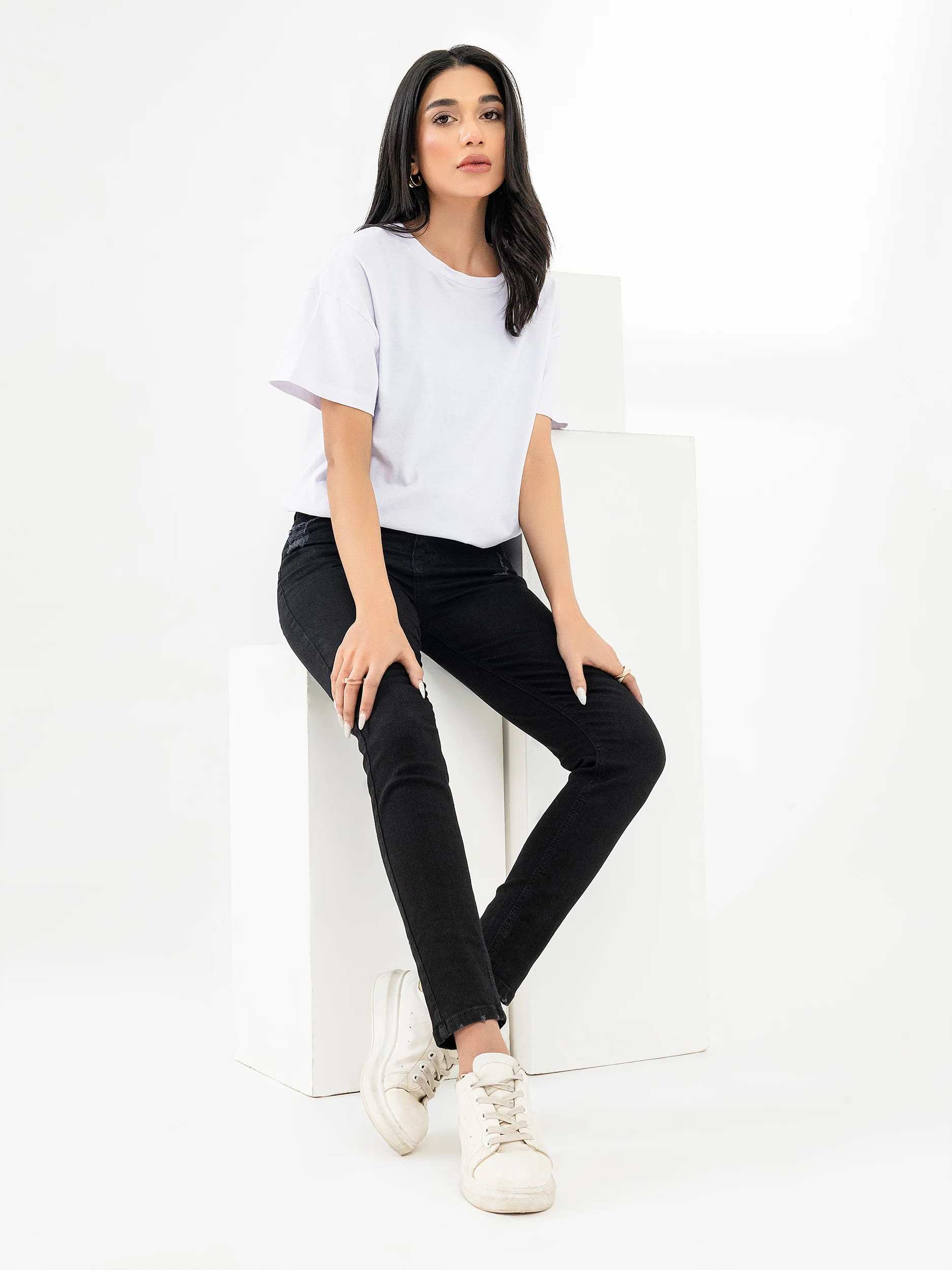 Ripped Skinny Jeans - Image 3