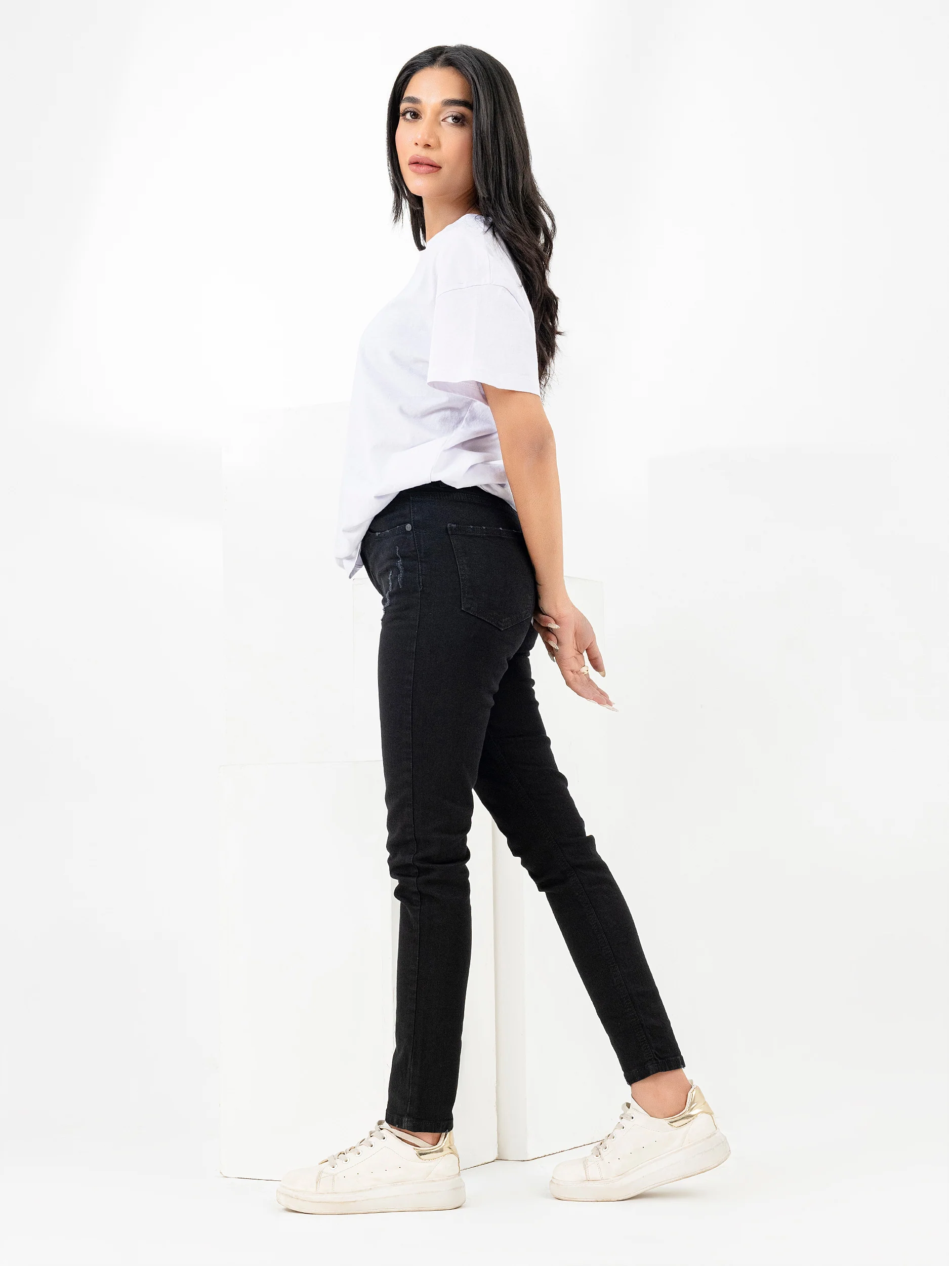 Ripped Skinny Jeans - Image 4