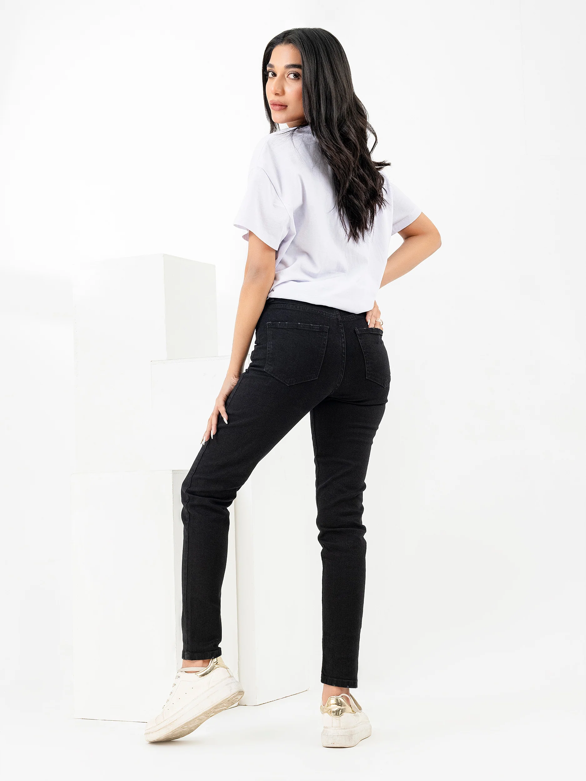 Ripped Skinny Jeans - Image 5