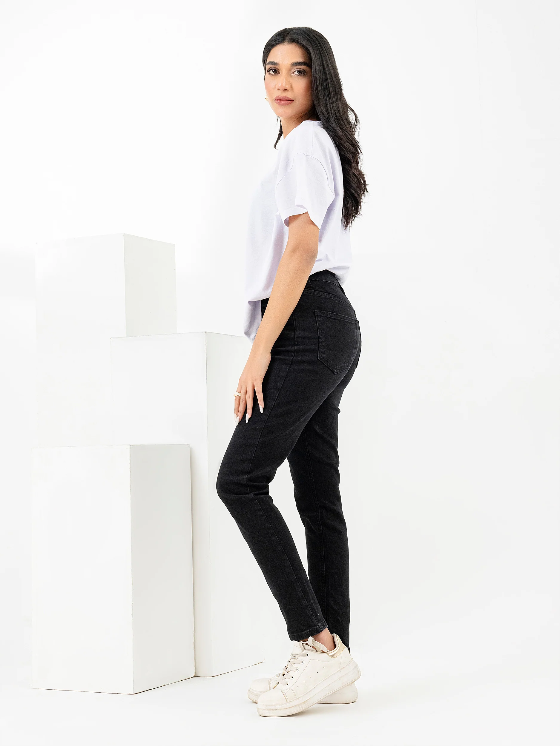 Basic Skinny Jeans - Image 3