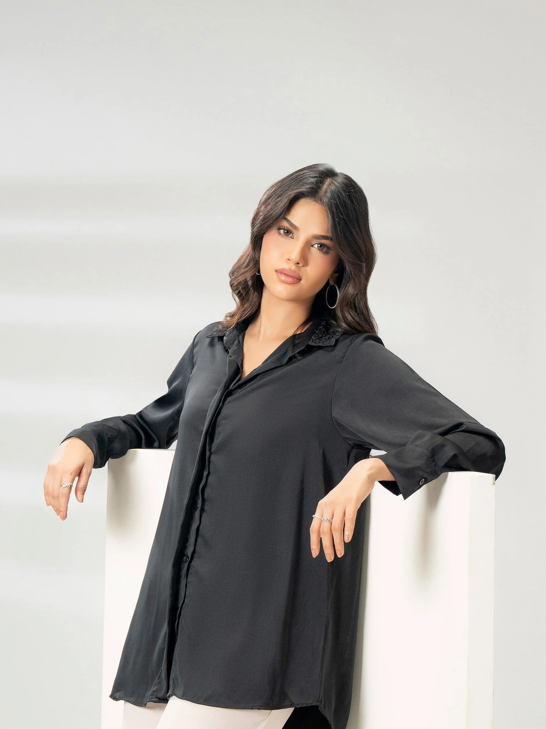 Embroidered Grip Top - Image 6