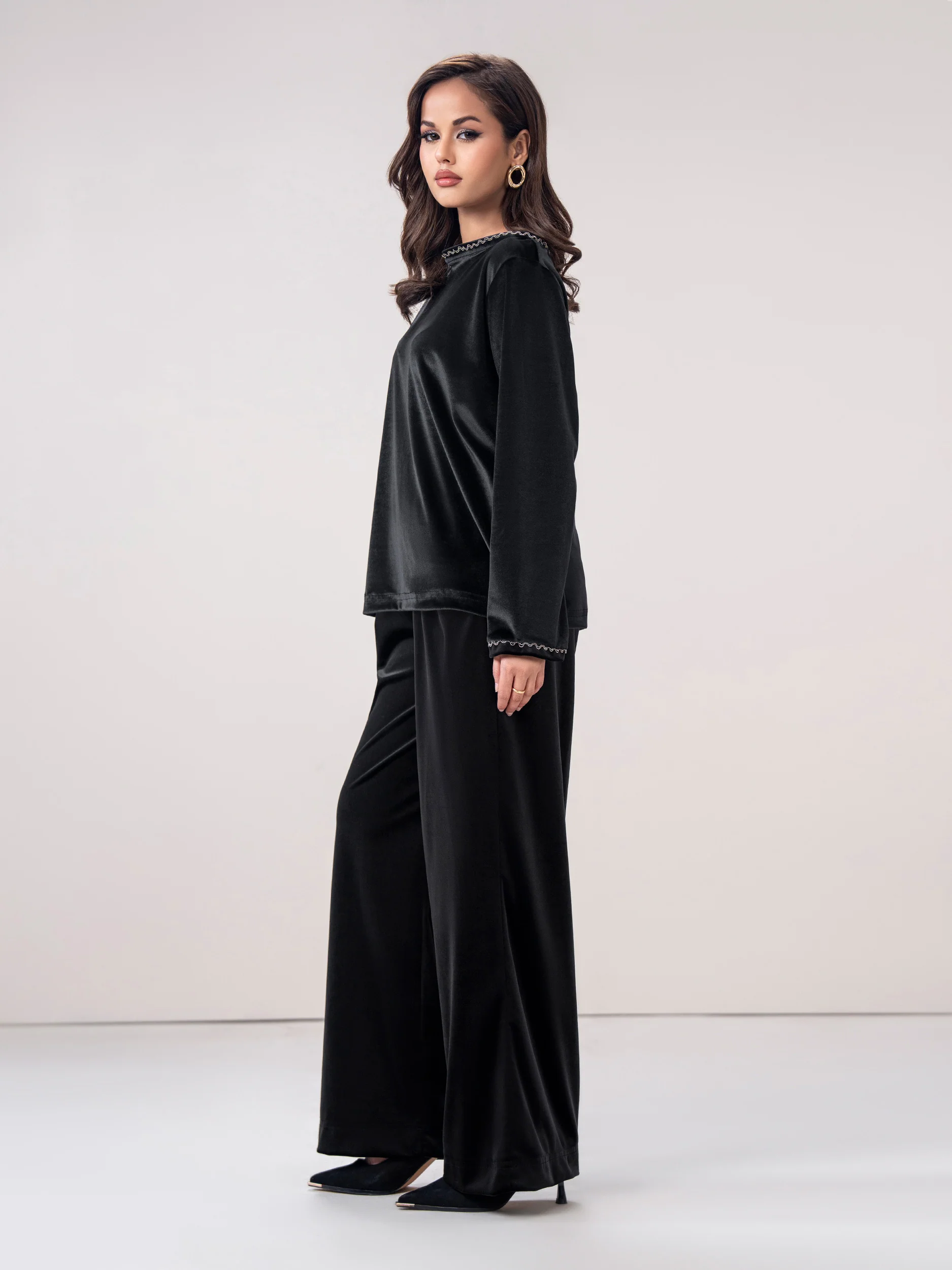 Velour Co-ord Set - Image 2