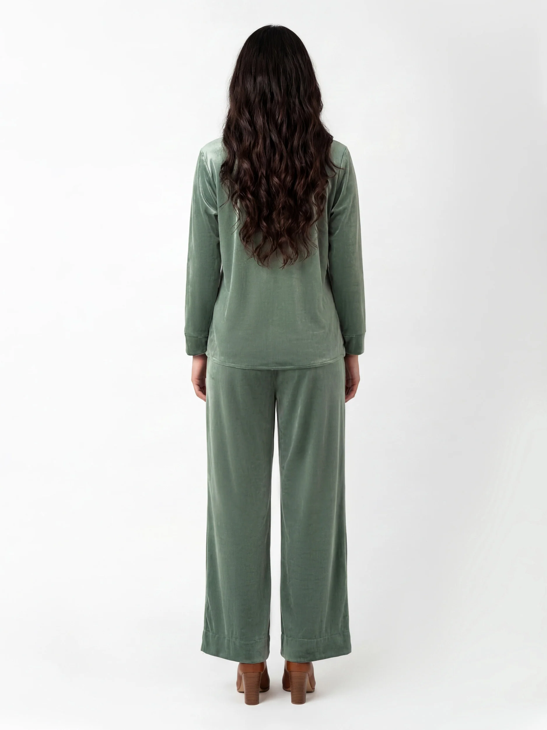 Velour Co-ord Set - Image 2